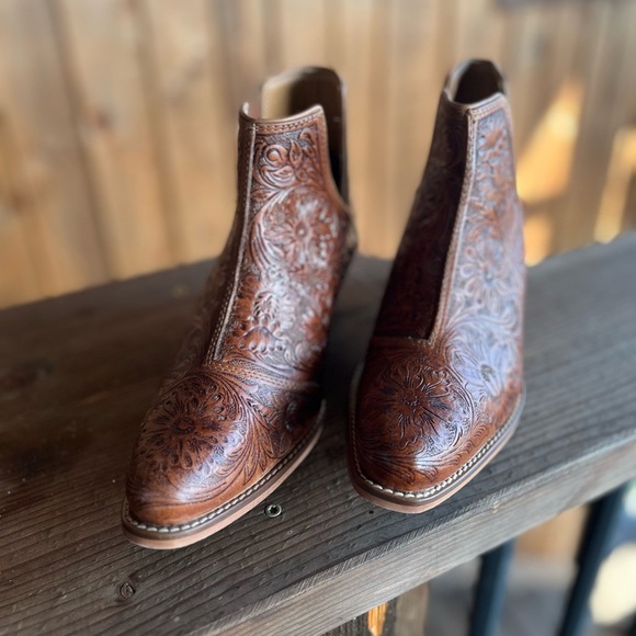 Dakota Charm Hand Tooled Genuine Leather Bootie Cowboy Boot Western Tan Brown - Picture 9 of 10